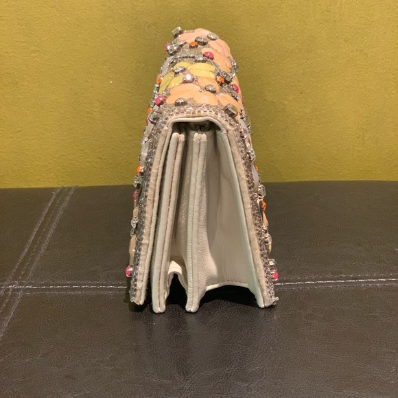 Alice + Olivia - Rhinestone & Beaded Flower Evening Clutch Handbag - Picture 8 of 9